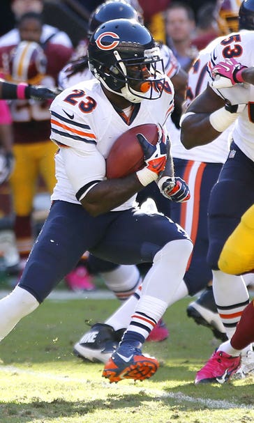 Aggressive Falcons bolster return game with Hester signing